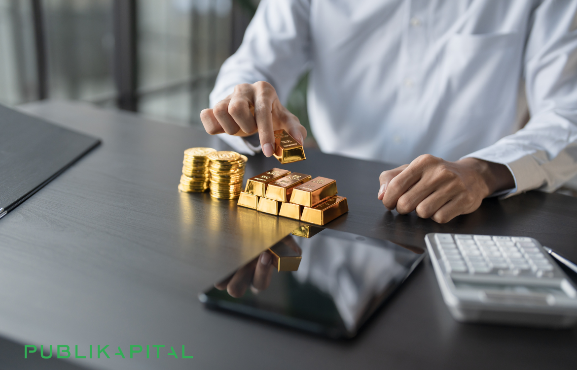 Prediksi Harga Emas Hari Ini 2026: Turun Tajam, Waktunya Beli atau Tunggu?